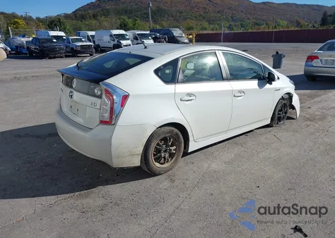 2015 Toyota Prius Two from USA, damaged, VIN JTDKN3DU4F0429899